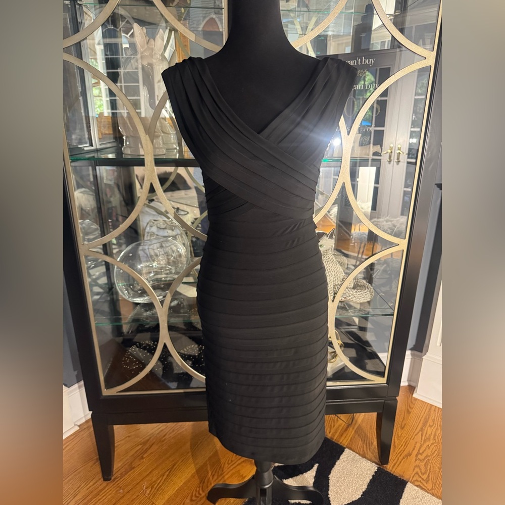 Xscape Black Pleated Midi Dress